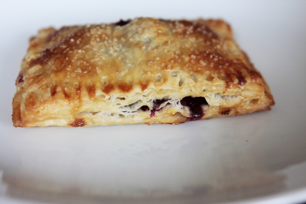 blueberry pocket pie (square, layers)